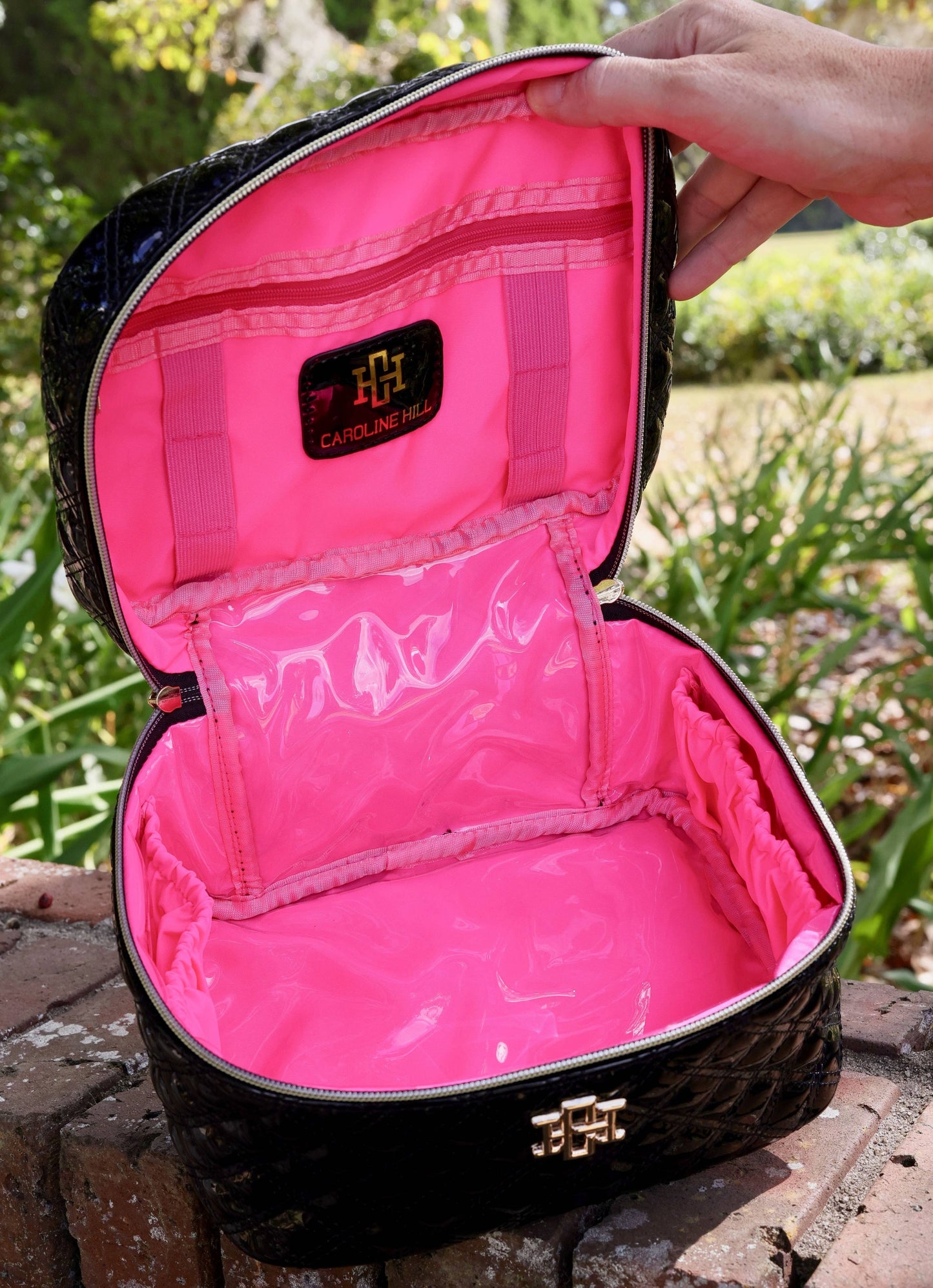 Hampton Train Case Black Patent