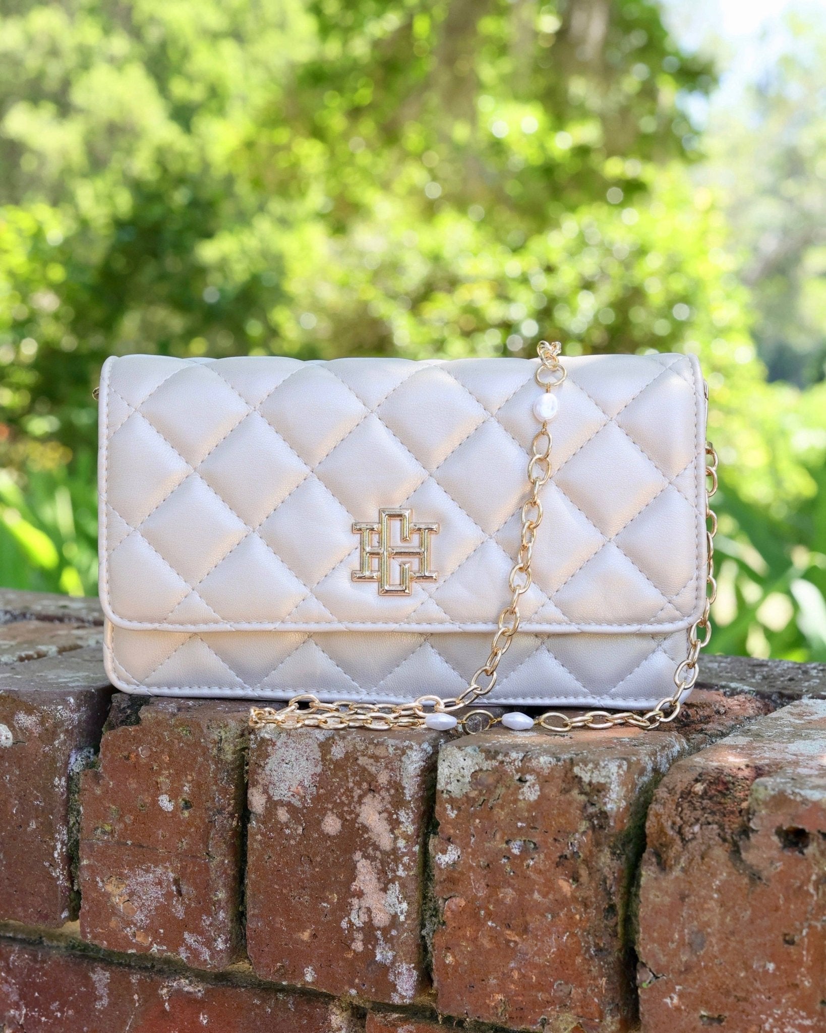 Caroline Hill - Brynleigh Clutch Crossbody - Pearl Quilted - KJ Clothier