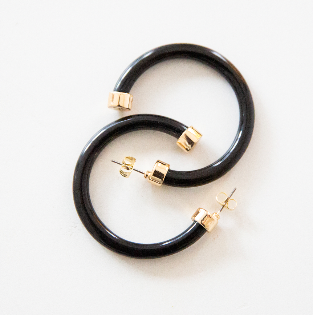 Lightweight Hypoallergenic Medium Acrylic Hoop Earrings - Black