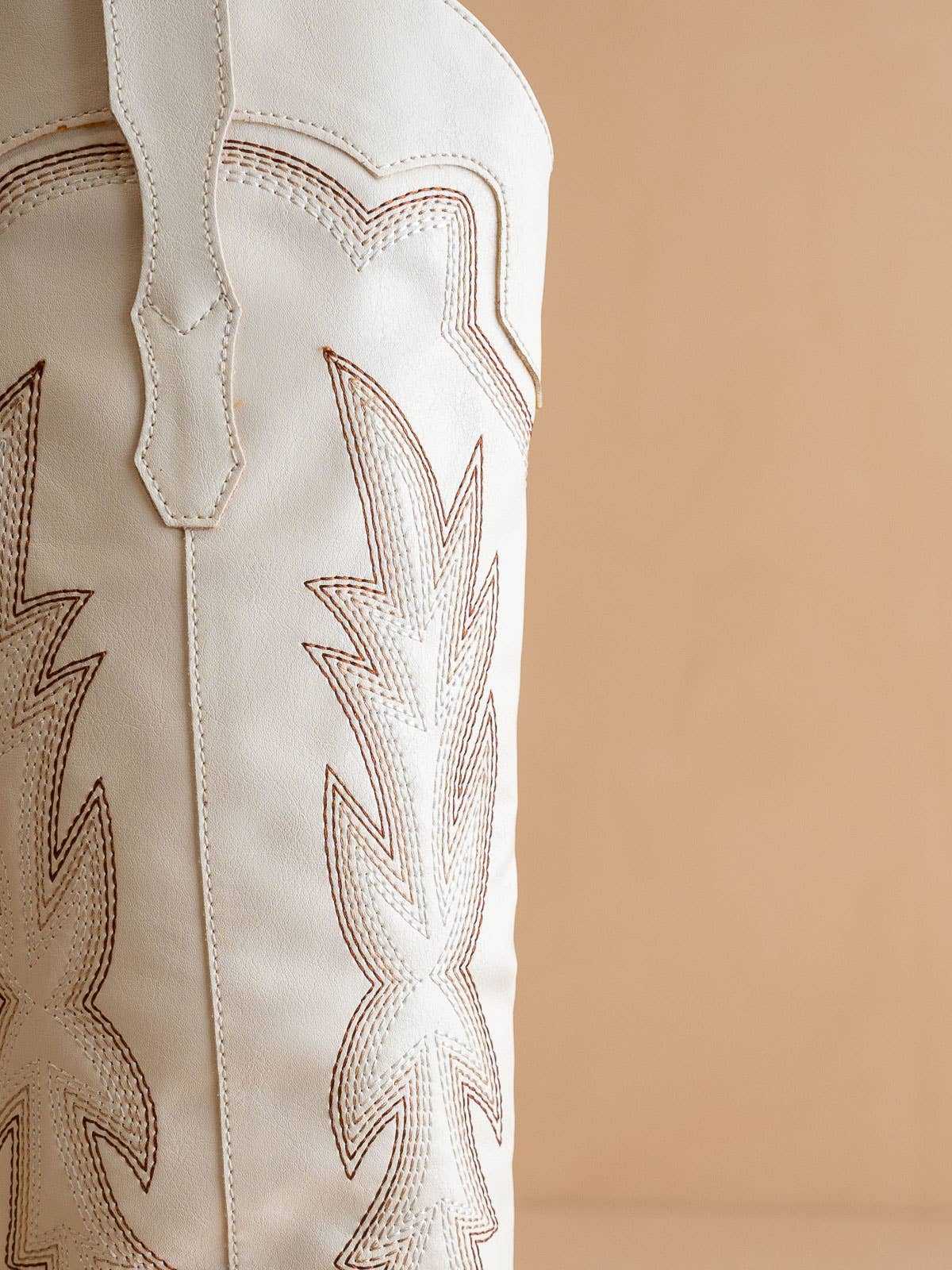 The Ainsley White | Embroidered Cowboy Western Boot - KJ Clothier