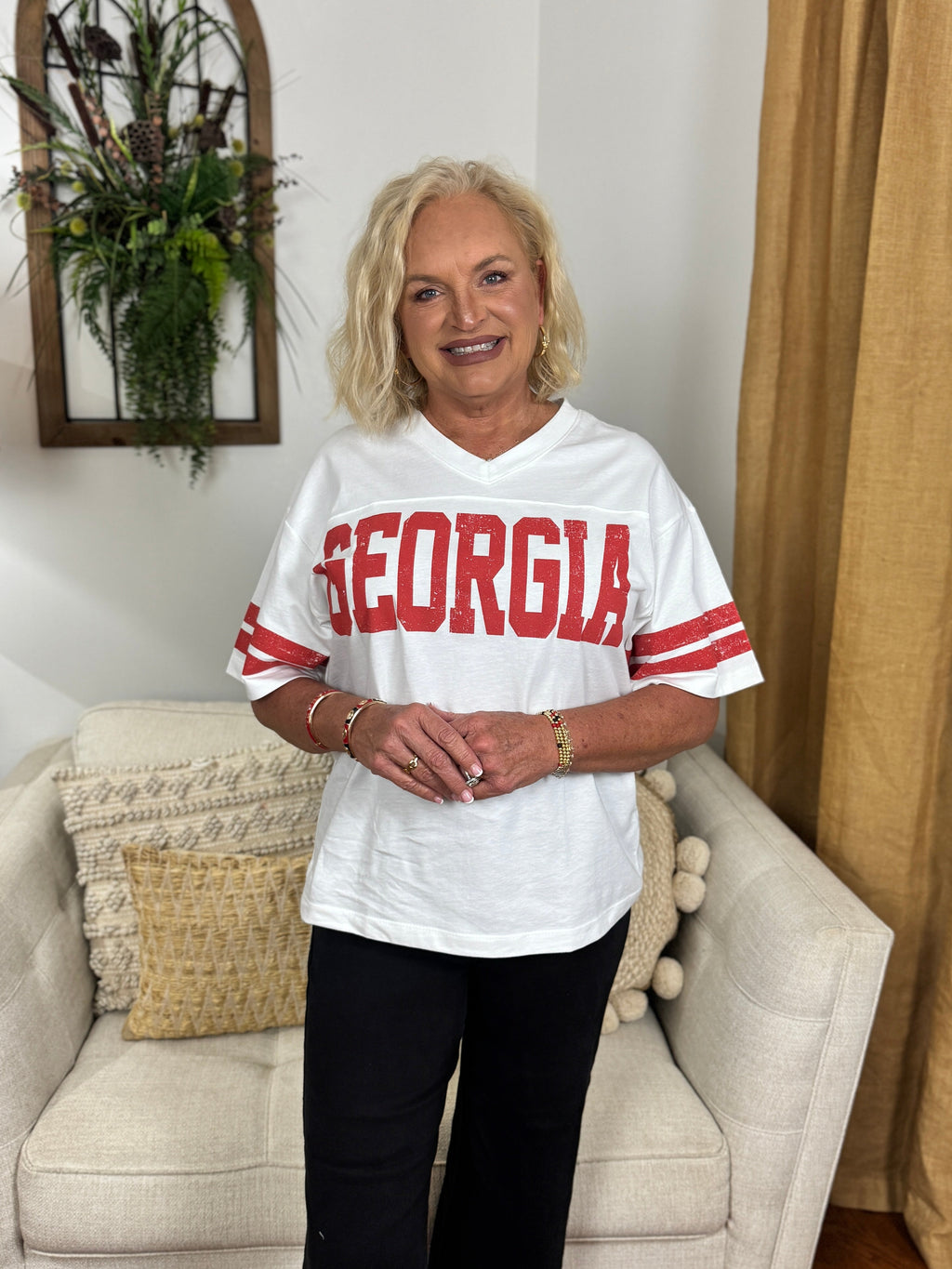 GEORGIA Oversized V-Neck Tee - White