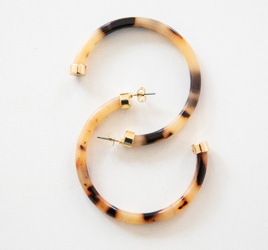 Lightweight Large Hoop Earrings - Tortoise Shell