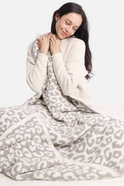 Leopard Print Luxury Soft Throw Blanket: GREY / ONE SIZE