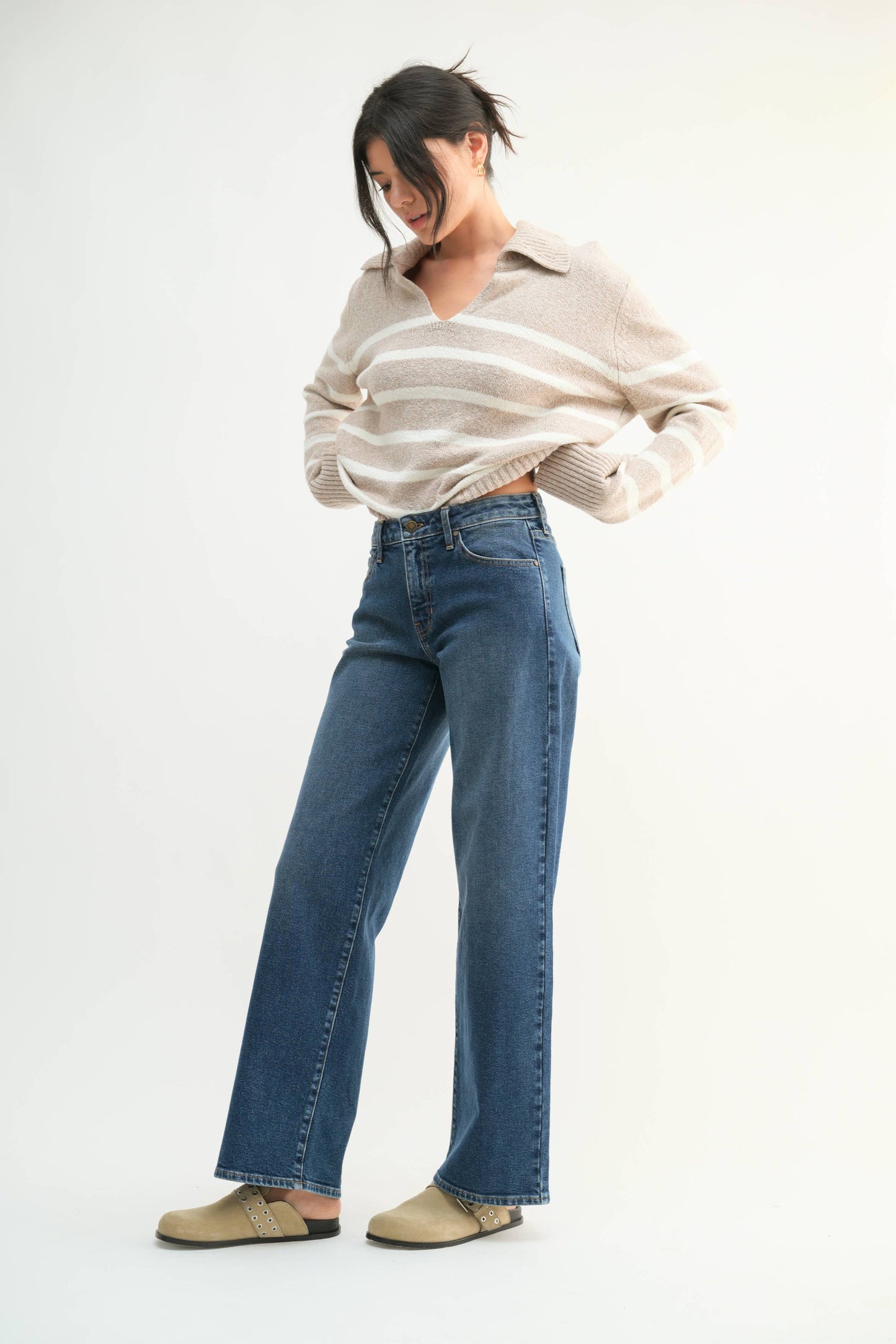 Mid Rise Slim Wide Leg Jeans