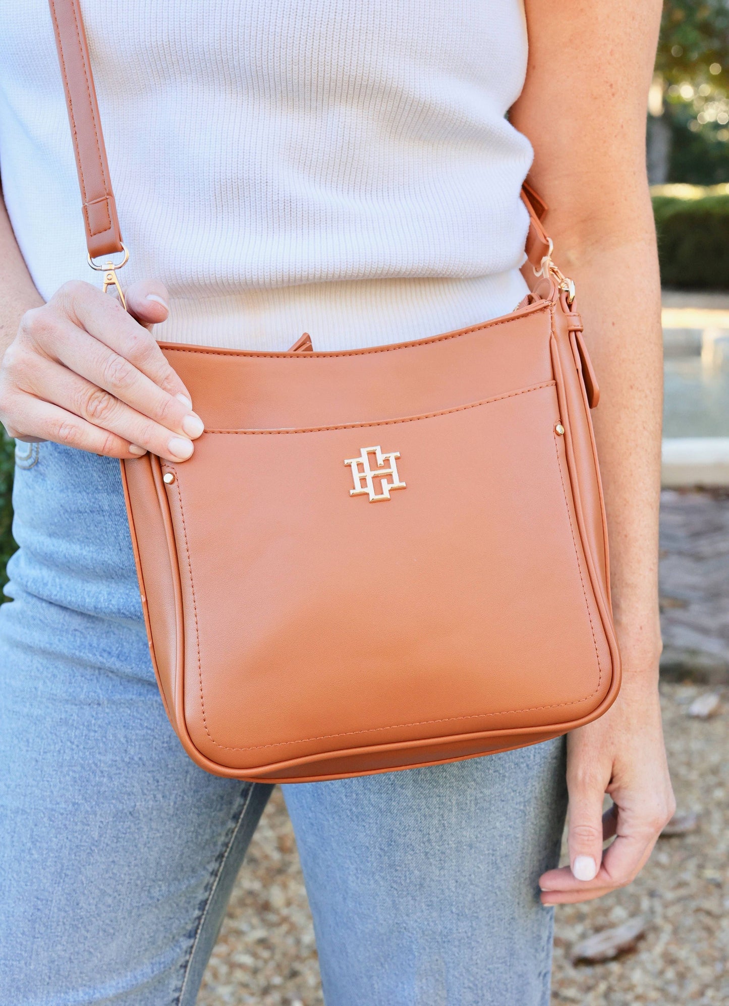 Caroline Hill - Bethany Crossbody - Camel