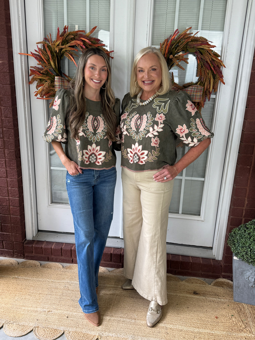 Suede Puff Sleeve Embroidered Flower Top - Olive