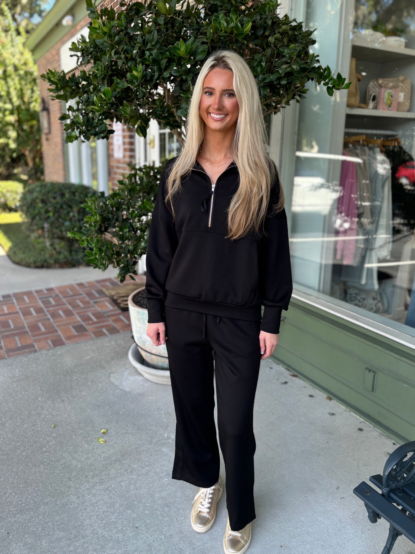 Butter 1/4 Zip Pullover - Black