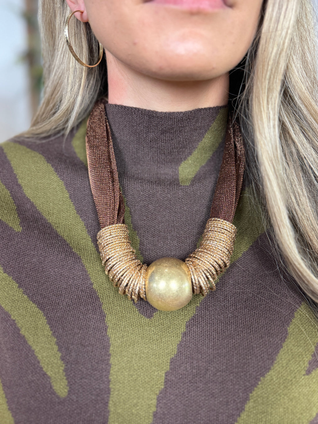 Mesh & Metal Ball Necklace - Brown & Gold