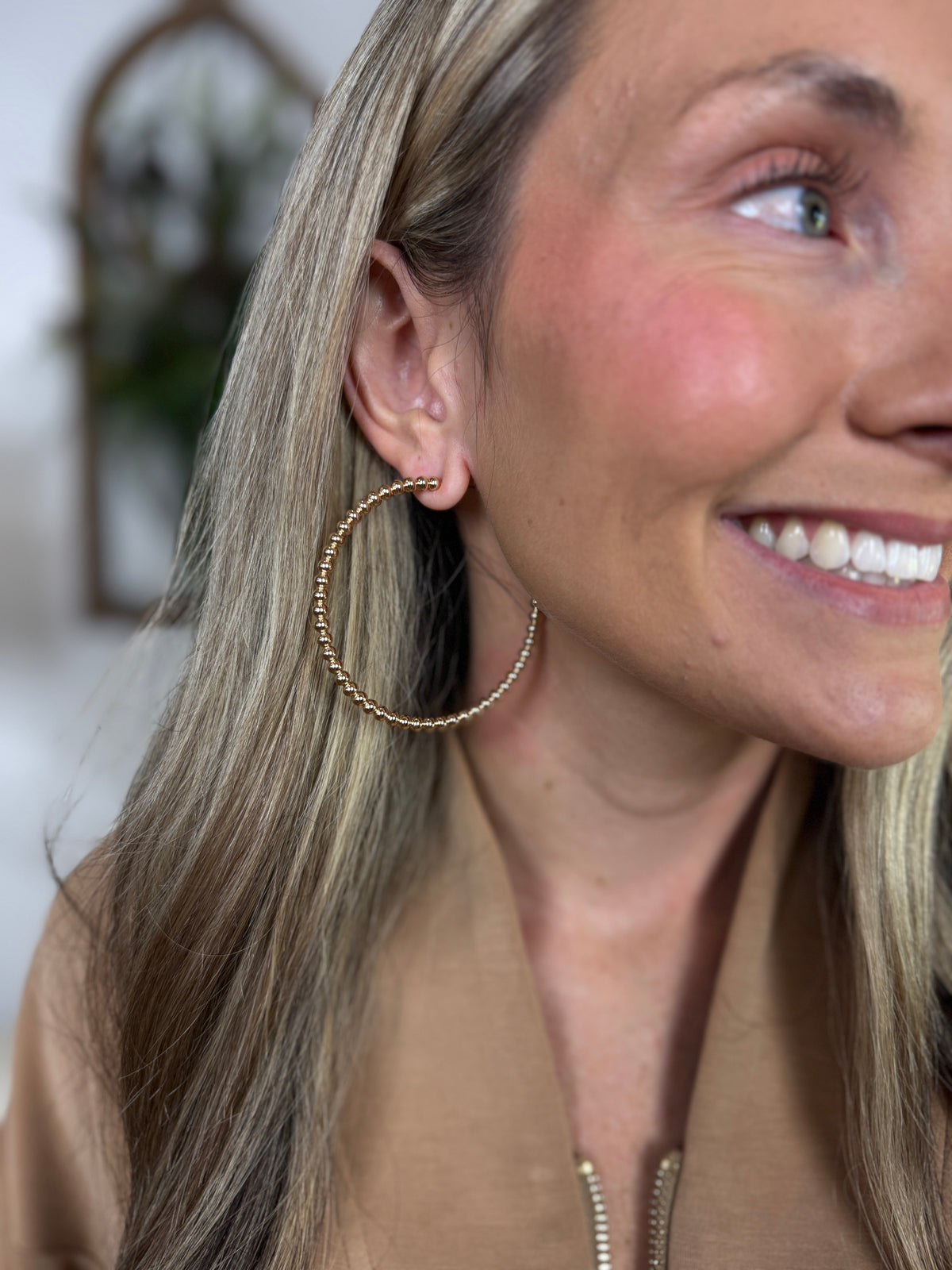 Metal Balls Open Hoop Earrings - Gold