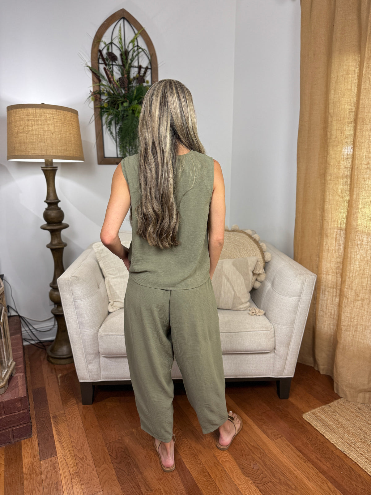 Textured Woven top & Relaxed Pants Set - Basil