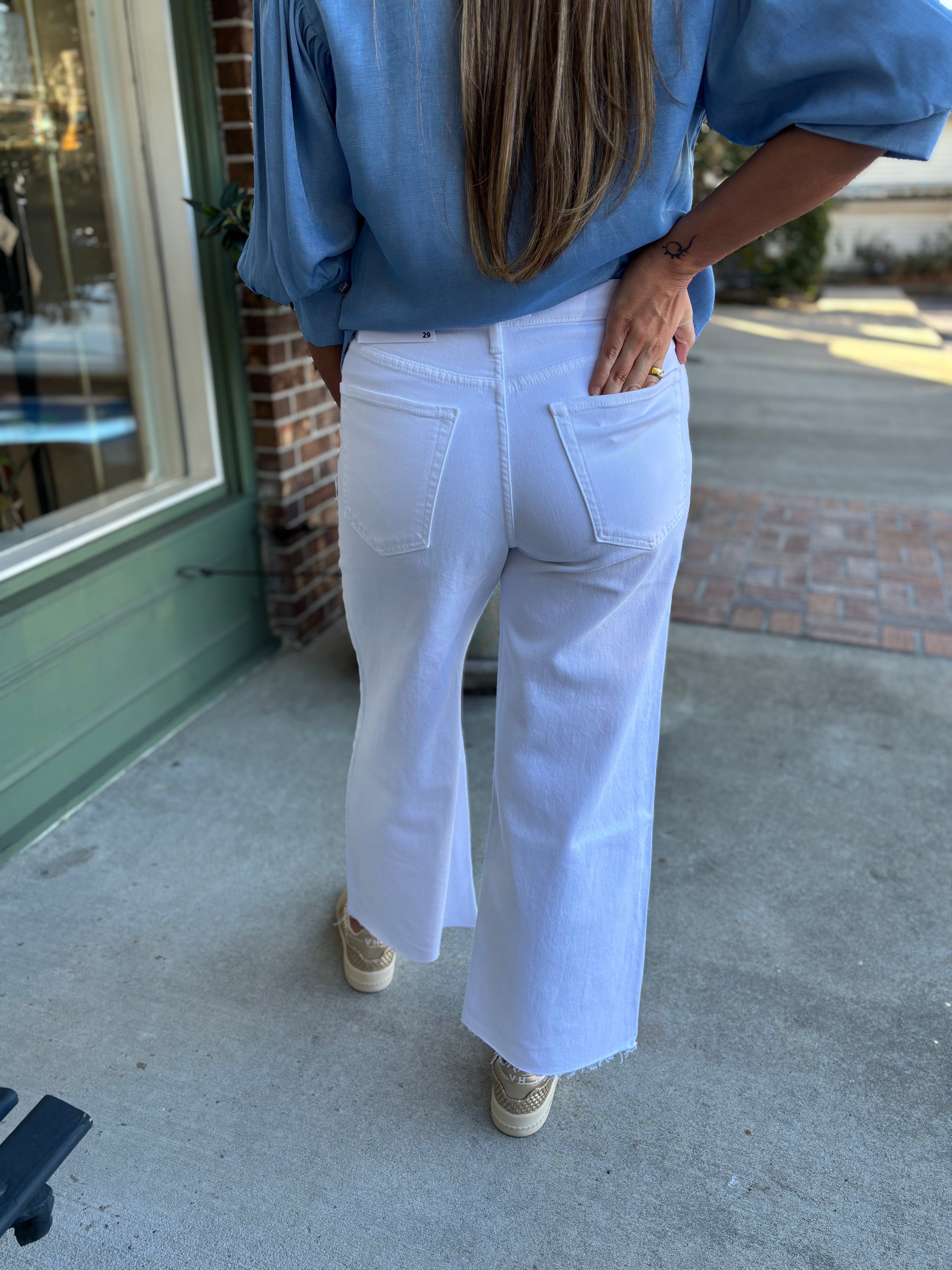 Scissor Cut Cropped Denim - White
