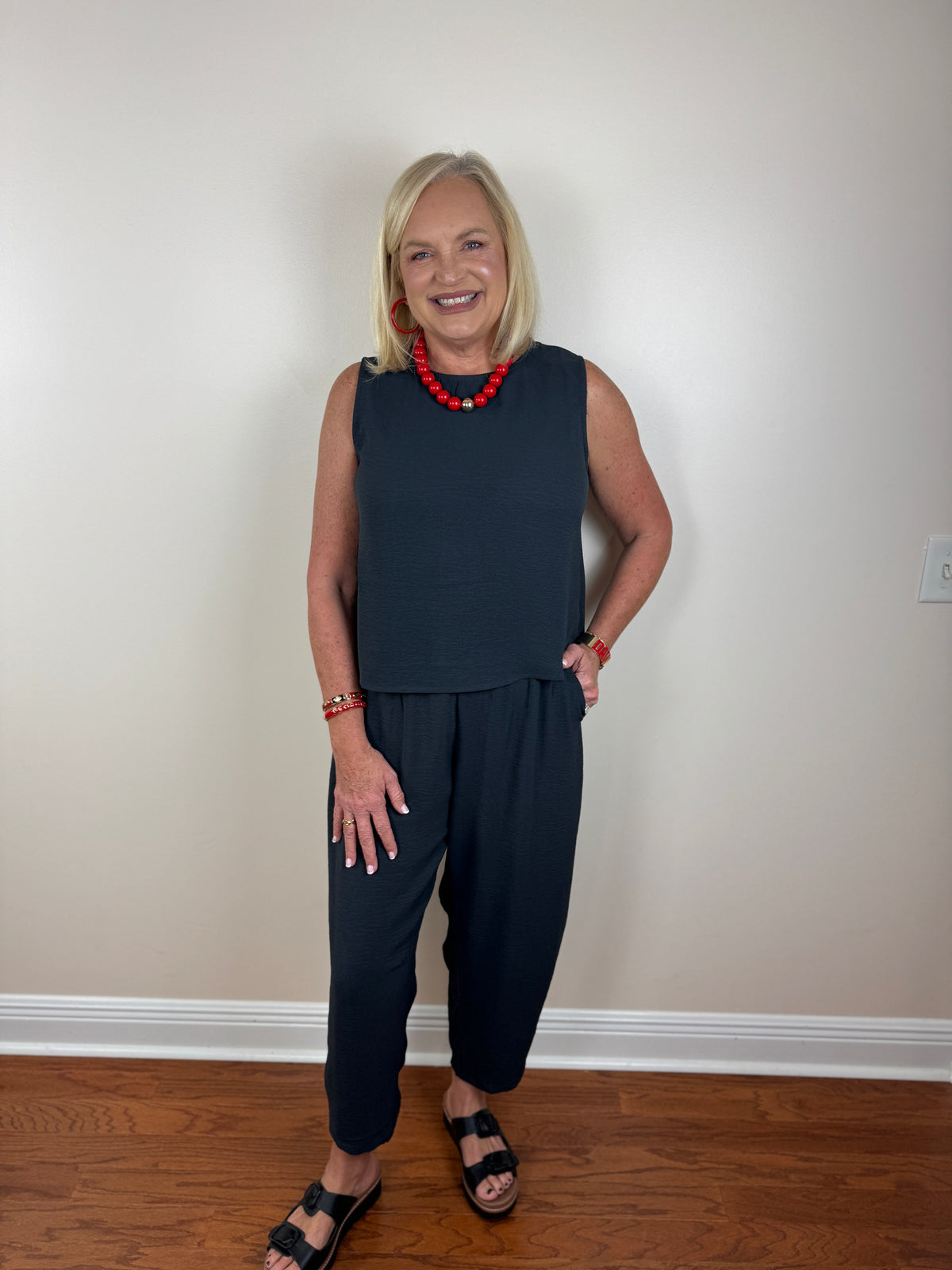Textured Woven top & Relaxed Pants Set - Black