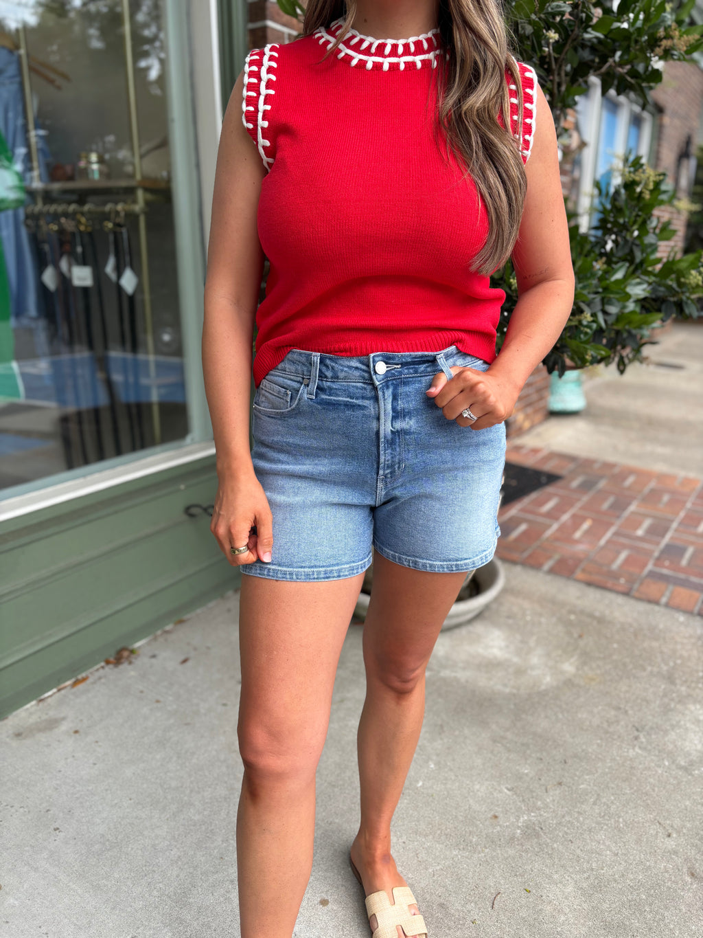 Hidden Slit Denim Shorts - Light Wash