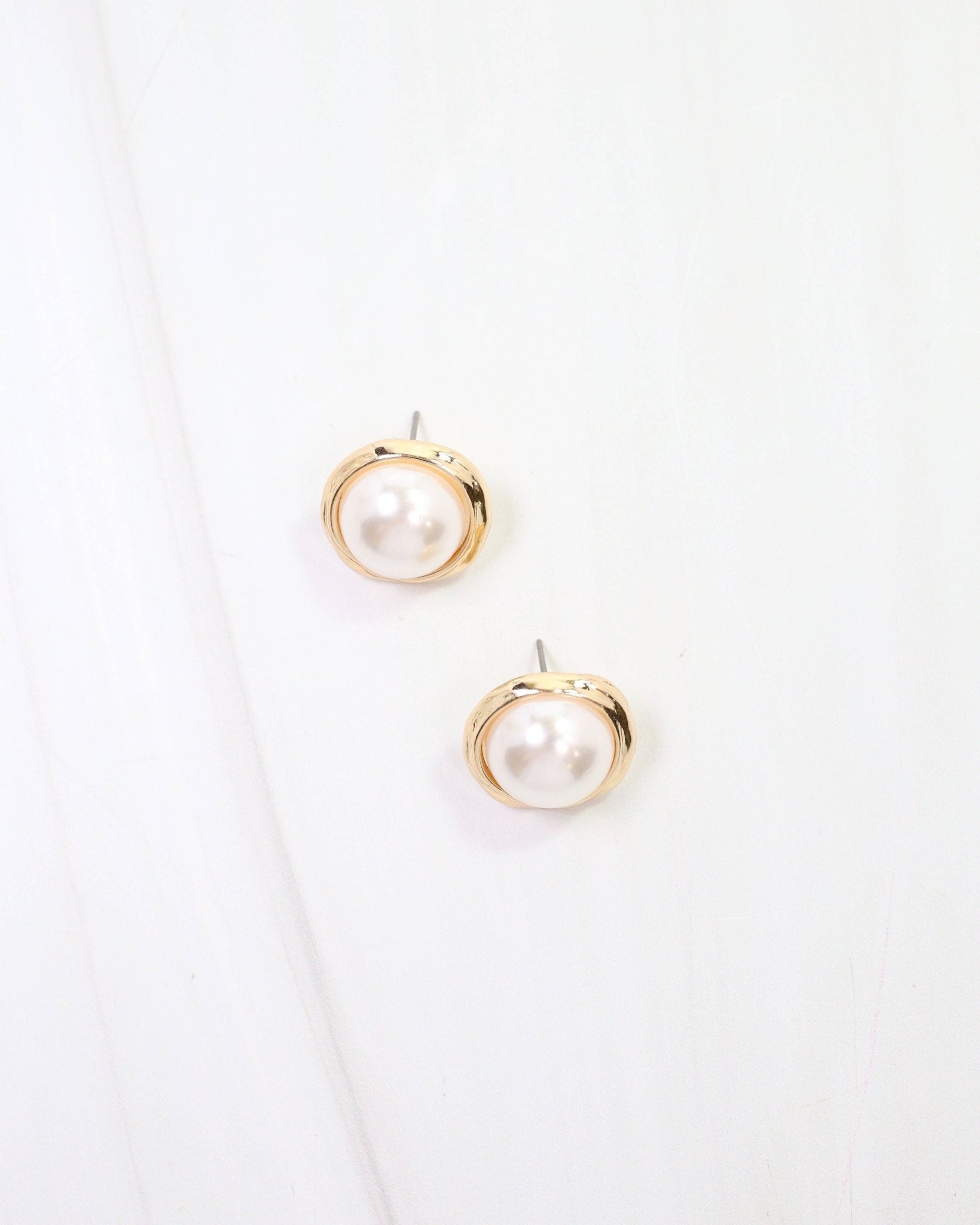 Alton Pearl Stud Earring - Gold - KJ Clothier