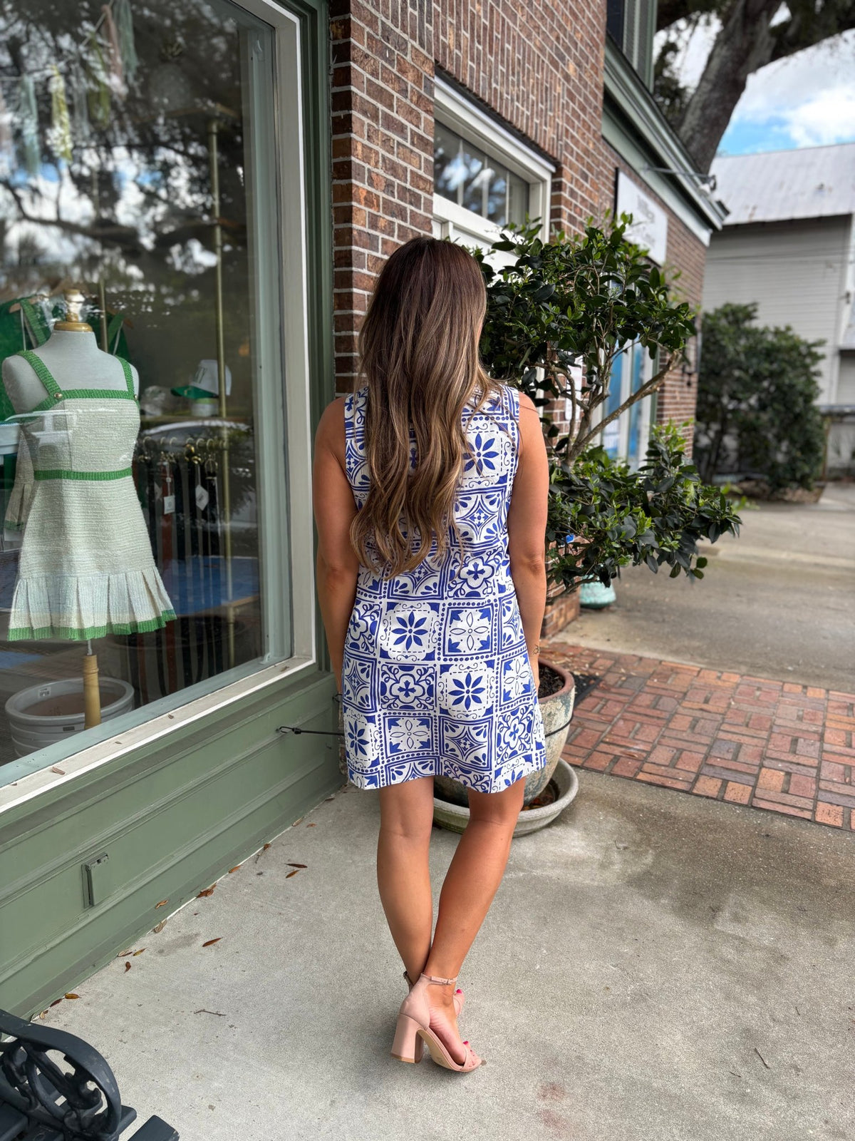 Arbor Floral Lexya Collared Shift Mini Dress - KJ Clothier