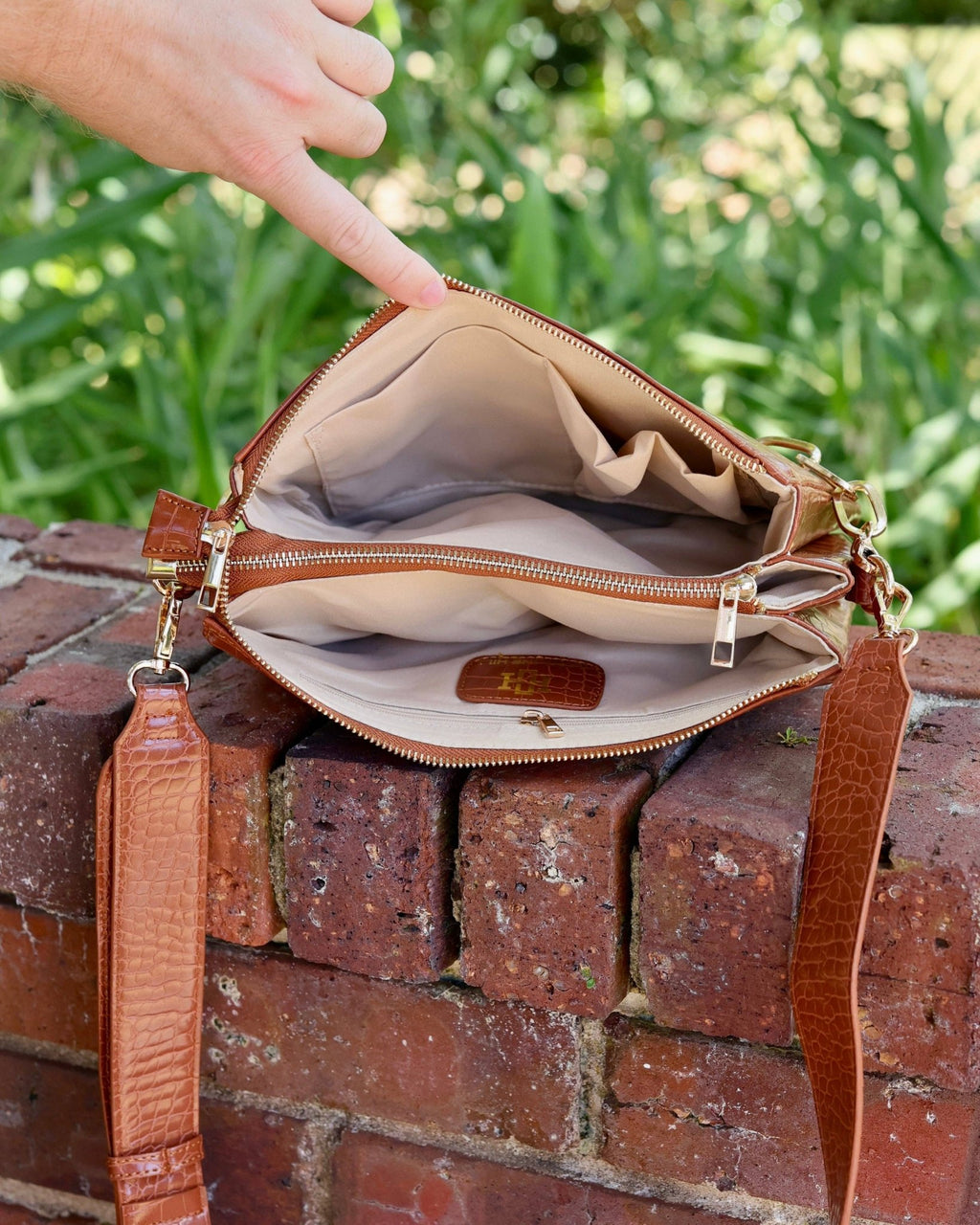 Ariana Crossbody - Saddle - KJ Clothier
