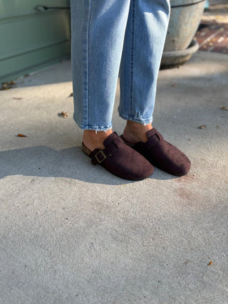 Benson Slide - Coffee - KJ Clothier