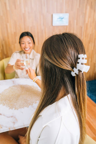Classic Hair Clip | Medium | Coconut White - KJ Clothier