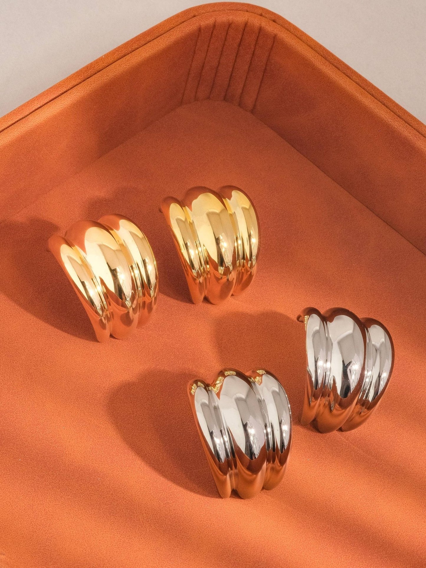 Colton 18K Gold Non - Tarnish Layered Spiral Earring: Yellow Gold - KJ Clothier