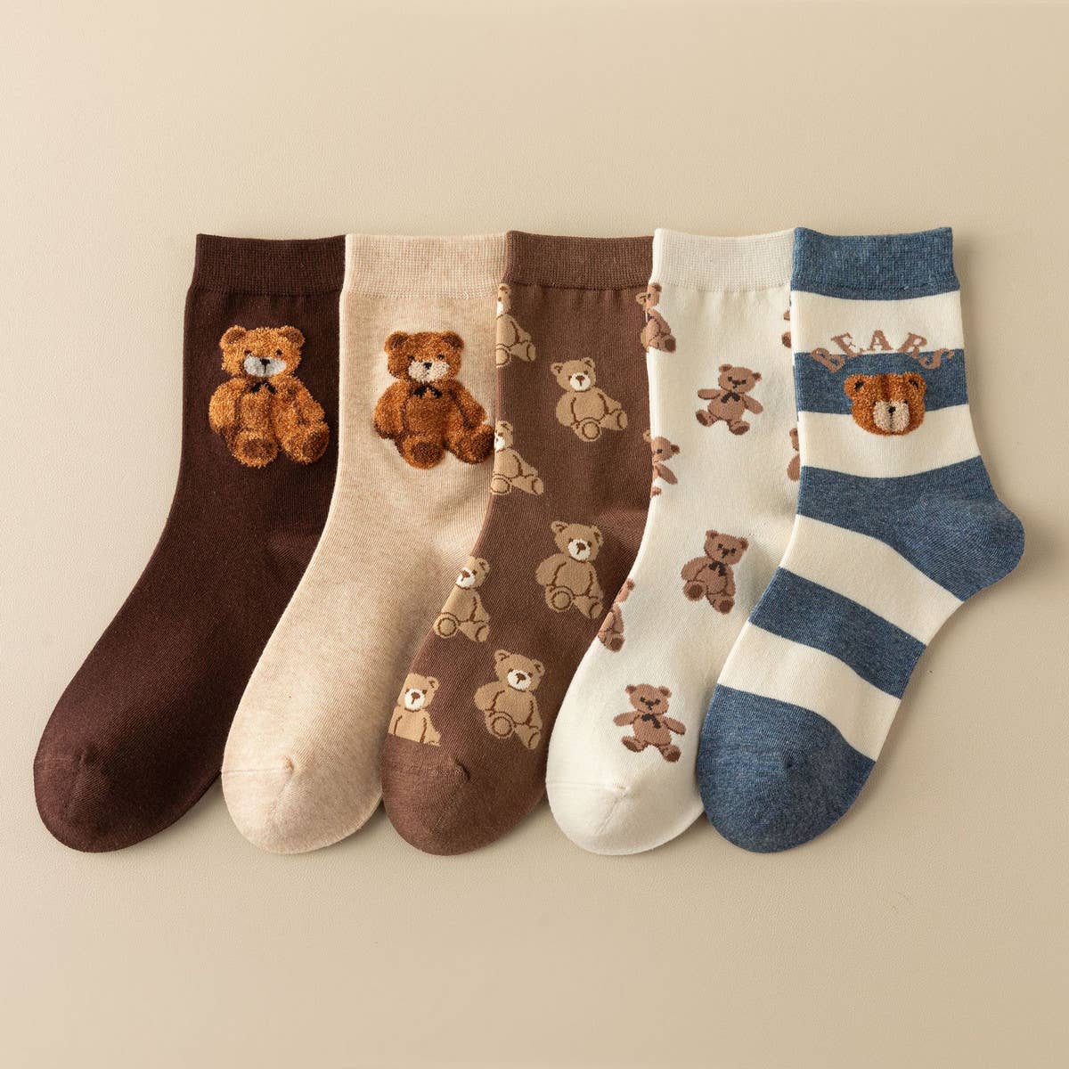 Cute Simple Brown Bear Pattern Crew Socks - KJ Clothier