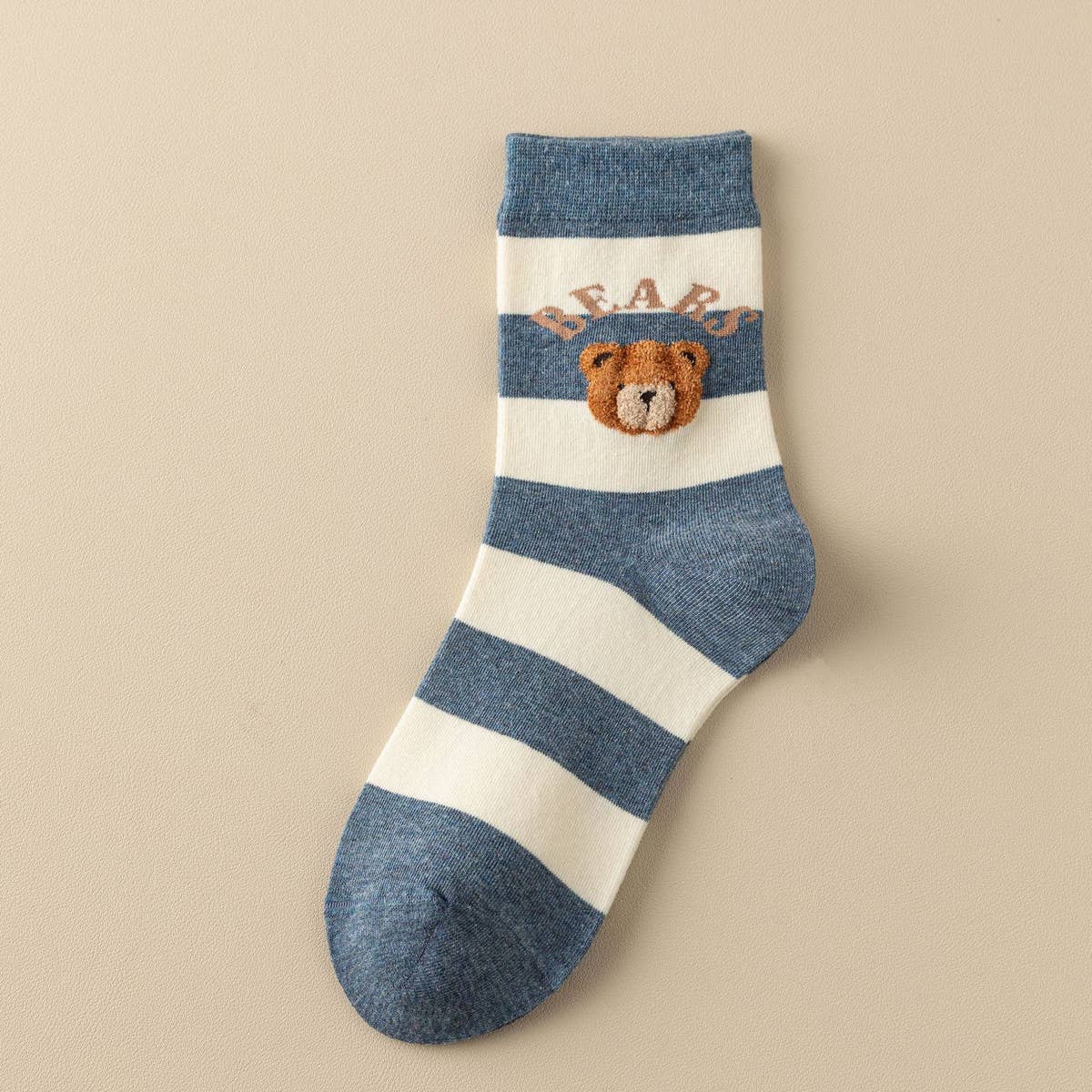 Cute Simple Brown Bear Pattern Crew Socks - KJ Clothier
