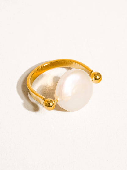 Déodat 18K Gold Non - Tarnish Baroque Pearl Ring: Yellow Gold - KJ Clothier