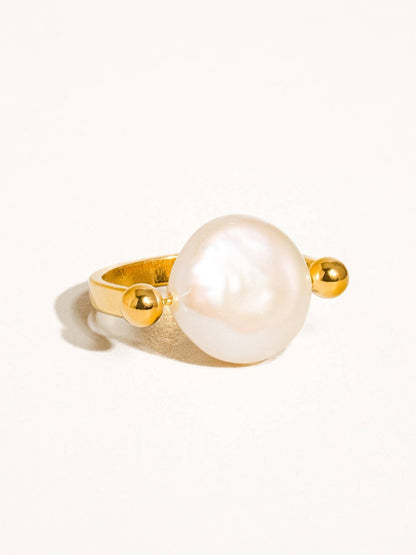 Déodat 18K Gold Non - Tarnish Baroque Pearl Ring: Yellow Gold - KJ Clothier
