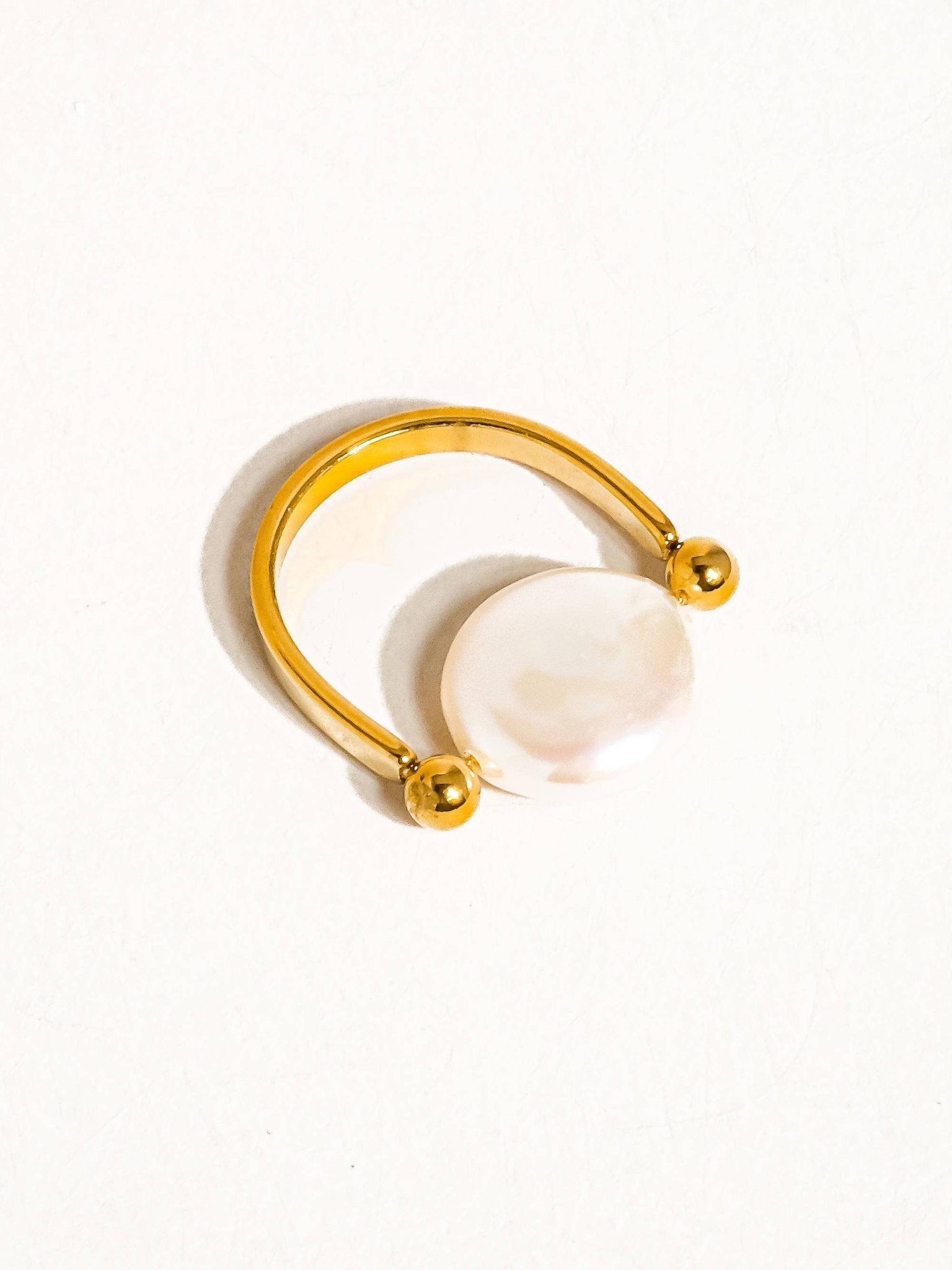 Déodat 18K Gold Non - Tarnish Baroque Pearl Ring: Yellow Gold - KJ Clothier