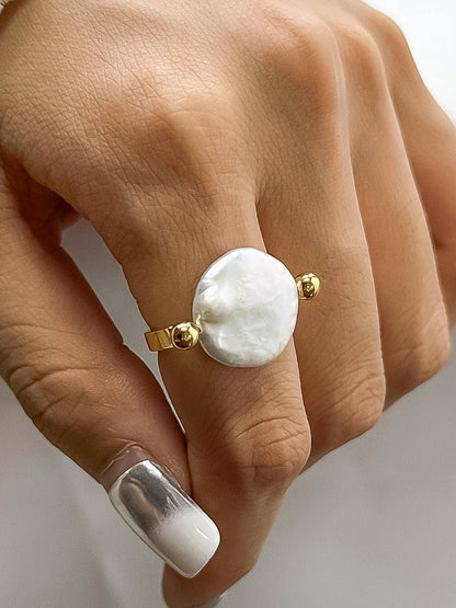 Déodat 18K Gold Non - Tarnish Baroque Pearl Ring: Yellow Gold - KJ Clothier