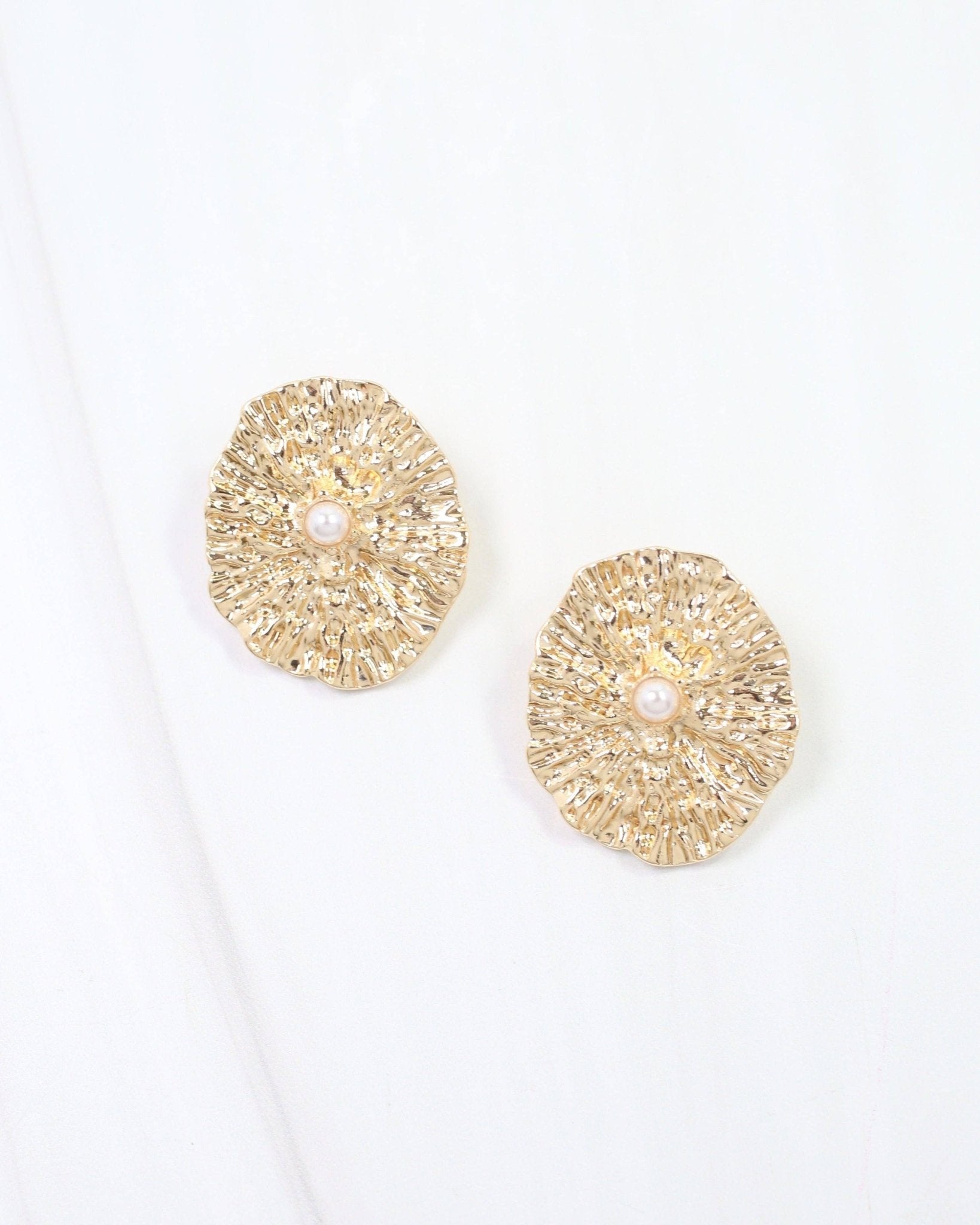 Gallipolis Pearl Textured Earring - Gold - KJ Clothier