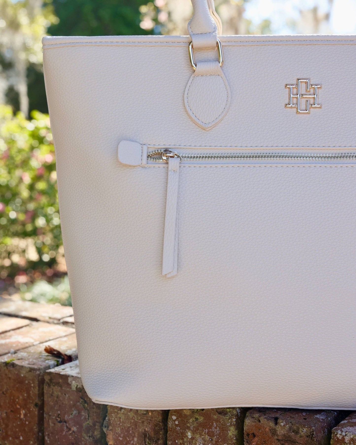 Jayden Tote - Cream - KJ Clothier