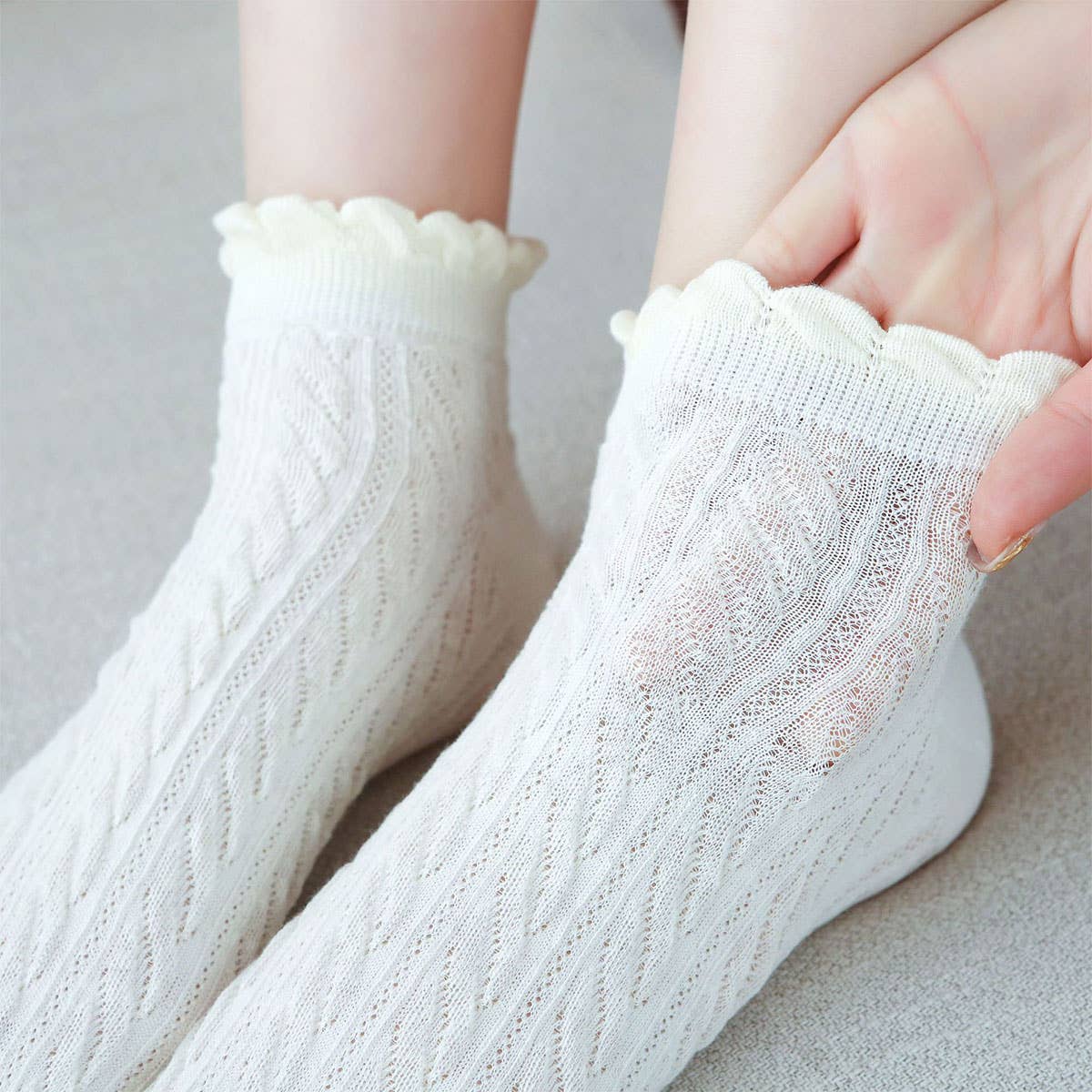 Mesh Retro Twist Ruffle Ankle Socks - Khaki - KJ Clothier