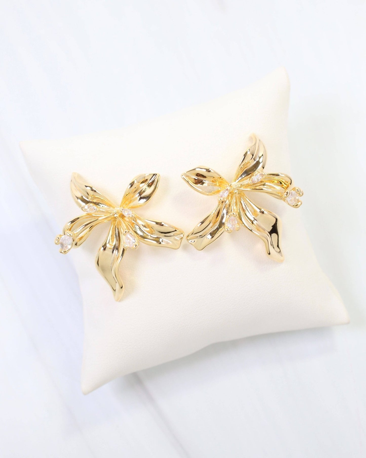 Millburn CZ Flower Earring WR - Gold - KJ Clothier