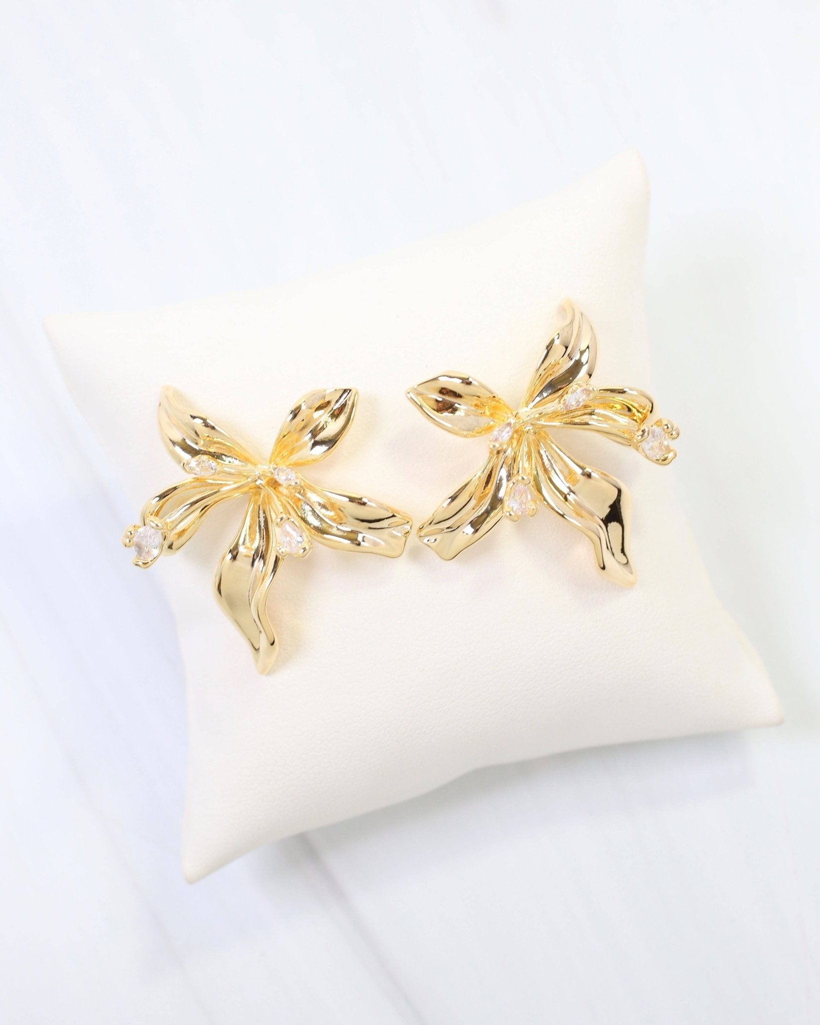 Millburn CZ Flower Earring WR - Gold - KJ Clothier