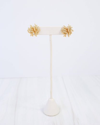 Newark Textured Cluster Earring WR - Gold - KJ Clothier