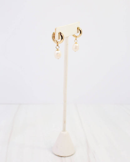 Niles Pearl Huggie Earring - Gold - KJ Clothier