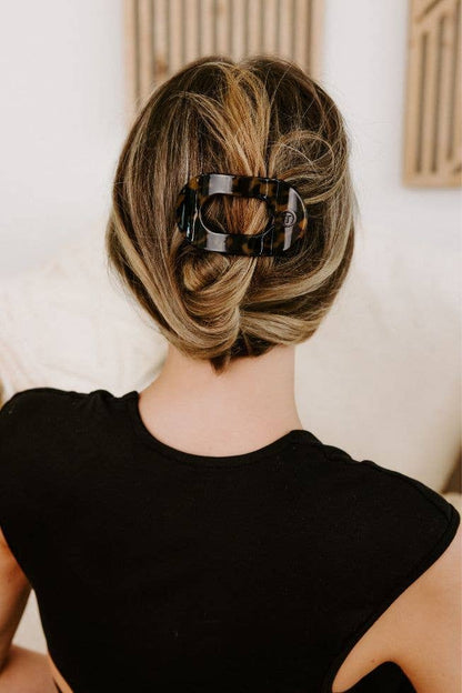 Round Flat Hair Clip | Small | Tortoise - KJ Clothier