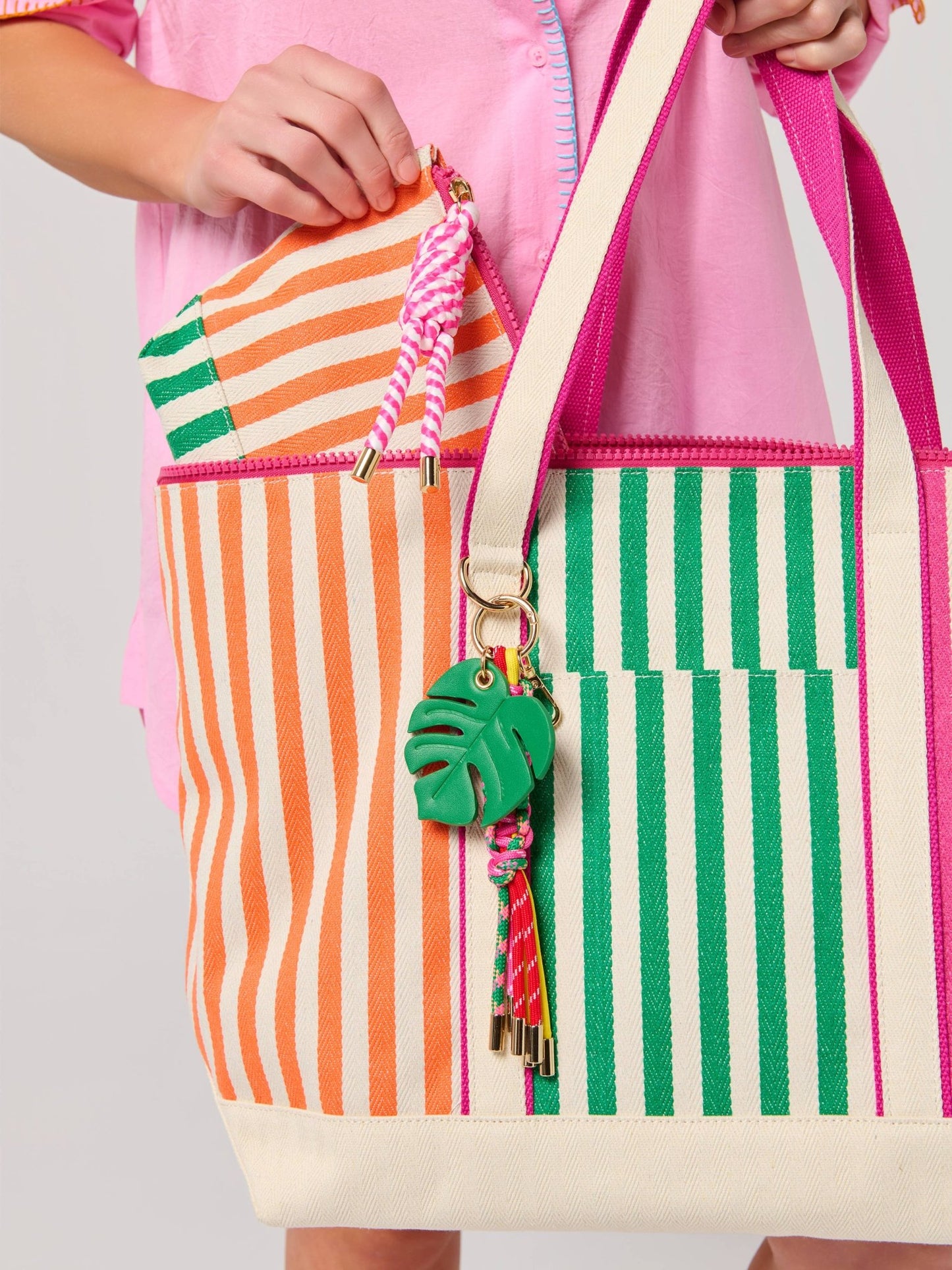 Shiraleah - Palm Leaf Beaded Bag Charm - KJ Clothier