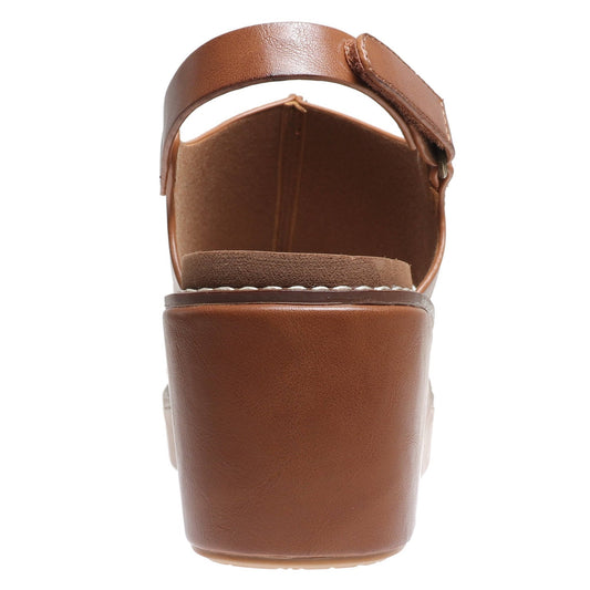 Sonda Wedge - Tan - KJ Clothier