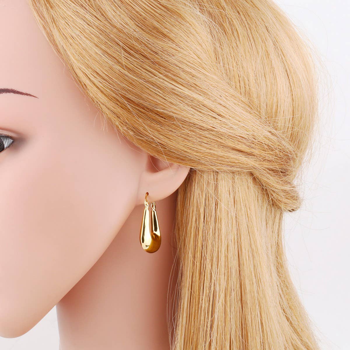 U - Shape Minimalist Gold Earrings - KJ Clothier